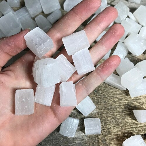Selenite tumble - RAW